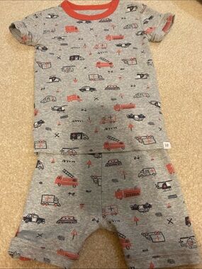 GAP Gray emergency vehicle pajama set